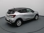 Renault Captur E-Tech Hybrid 145pk Intens Pack parking
