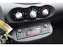 Renault Twingo 1.2 16V Collection Cruise control/Airco/Bluetooth/Elektrische ramen/Centrale deurvergrendeling