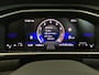 Volkswagen T-Roc 1.5eTSI/150PK R-Line DSG · Navigatie · Apple/Android Car Play · Trekhaak · Stoelverwarming · Garantie t/m 02-07-2027