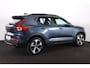 Volvo XC40 B4 Plus Dark - IntelliSafe Assist & Surround - Harman/Kardon audio - Parkeercamera achter - Verwarmde voorstoelen & stuur - Parkeersensoren voor & achter - Elektr. bedienb. voorstoelen met geheugen links - Draadloze tel. lader - Inklapbare trekhaak - 19' LMV