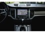 Porsche Macan 3.0 GTS (360pk) LED PDLS+ | 20" RS Spyder | Karmijnrot |