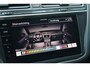 Volkswagen Tiguan 1.5 TSI 3x R-LINE DSG VOL! PANO l HUD l MATRIX l KEYLESS l BLACK PACK l VIRTUAL l CAMERA l TREKHAAK l ORG.NL l
