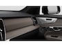 Volvo XC90 2.0 T8 Plug-in hybrid AWD Ultra Dark Exec. Ed. | Extra getint glas | Luchtvering | 22" lichtmetalen velgen | Massagefunctie voorstoelen | Bowers & Wilkens audiosysteem