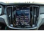 Volvo V60 2.0 T8 Twin Engine AWD I Inscription I Bowers & Wilkens I Panoramadak I Trekhaak I Pilot assist