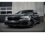 BMW 5-Serie 540i 334 pk High Executive M-Sportpakket / Led-Koplamp/ Adap.Cruise/ Sport-Stoelen/ Nappa-Leder/ Adap.Cruise/ Stoel.Verw/ Stuur.Verw/ Trekhaak/ 19'' LMV