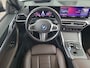BMW i4 40 84 kWh High Executive M-SPORT l SOH 96,4% l H/K l HUD l 360 l SCHUIFDAK l DRAVITGRAU l SFEER l ORG.NL l 1e EIG l