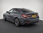 BMW i4 40 84 kWh High Executive M-SPORT l SOH 96,4% l H/K l HUD l 360 l SCHUIFDAK l DRAVITGRAU l SFEER l ORG.NL l 1e EIG l