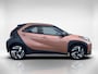 Toyota Aygo X Hybrid 115 envy | JBL-Audio | Stoelverwarming | Parkeersensoren |