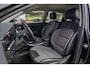 Kia Niro EV e-Niro DynamicLine 64 kWh | Cruise adaptief | Camera | Stuur+stoel verwarming | Navi | Keyless | Apple Carplay/Android Auto | Parkeersensoren | Achteruitrijcamera | Apple Carplay/Android Auto|telefoonintegratie premium | Cruise control adaptief met Stop&Go en stuurhulp