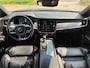 Volvo V90 2.0 T4 Business Sport | R-Design | Parkeersensoren | Keyless Entry | Elektrische Achterklep | Sportstoelen | Nappaleder | Navigatie | Apple Carplay | Android Auto | Stoelverwarming | Cruise Control Adaptief | BLIS | Elektrisch Verstelbare Voorstoelen
