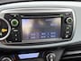 Toyota Yaris 1.5 Full Hybrid Aspiration | Stoelverwarming | Climate Control | Achteruitrijcamera | Keyless Start | Lichtmetalen velgen 15" |
