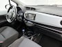 Toyota Yaris 1.5 Full Hybrid Aspiration | Stoelverwarming | Climate Control | Achteruitrijcamera | Keyless Start | Lichtmetalen velgen 15" |