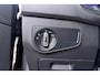 Volkswagen Tiguan 1.4 TSI eHybrid R-Line Business+ (PANORAMADAK, CAMERA, CARPLAY, ADAPTIVE CRUISE, DEALER ONDERHOUDEN)