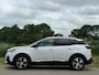 Peugeot 3008 1.6 e-THP GT Line Automaat - Blanc Nacre/Noir - Trekhaak/Stoelverwarming