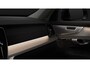 Volvo XC90 2.0 T8 Plug-in hybrid AWD Ultra Bright Exec. Ed. | Aluminium interieur afwerking | Bowers & Wilkins audiosysteem | Elektrisch glazen panorama-dak | Lichtmetalen velgen 7-spaaks 22" | Luchtvering | Massagefunctie voorstoelen | Extra getint glas
