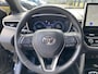 Toyota Corolla Cross 2.0 HYBRID 184PK FIRST-EDITION BLIND-SPOT EL-ACHTERKLEP LM-VELGEN KEYLESS PARK-SENSOREN STOELVERW DRAADLOOS-LADEN AD-CRUISE BLUETOOTH