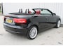 Audi A3 Cabriolet 1.2 TFSI Advance | Cruise control | Climate control | Stoelverwarming | Navigatie | Radio | Trekhaak | Lederen bekleding | Elektrische kap |