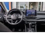 Jeep Compass 4xe 240 Plug-in Hybrid Electric Limited | | Camera | Cruise adaptief | Apple Carplay/Android Auto | Elektrisch bedienbare achterklep met sensorsturing | Keyless entry/start | Navigatiesysteem | Achteruitrijcamera | Cruise control adaptief met Stop&Go | Elektrisch bedienbare achterklep met sensorsturing