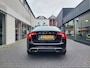Volvo S60 1.6 T4 R-Design 1.6 T4 R-Design Xenon Leer Navi Telefoon Stoelverwarming 18 inch Velgen Regensensor Origineel NL