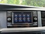 Volkswagen Transporter 2.0 TDI L2H1 150PK!|DSG Automaat|cruise control|airco|achteruitrijcamera|apple carplay|drie zitplaatsen