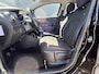 Renault Captur TCe 90 Limited / LED-Verlichting / Bluetooth / Airco / Cruise Control / 16" Lichtmetalen Velgen / Navigatie / Achterbank Verschuifbaar / Parkeersensoren Achter /