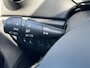 Renault Captur TCe 90 Limited / LED-Verlichting / Bluetooth / Airco / Cruise Control / 16" Lichtmetalen Velgen / Navigatie / Achterbank Verschuifbaar / Parkeersensoren Achter /