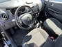 Renault Captur TCe 90 Limited / LED-Verlichting / Bluetooth / Airco / Cruise Control / 16" Lichtmetalen Velgen / Navigatie / Achterbank Verschuifbaar / Parkeersensoren Achter /