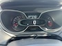 Renault Captur TCe 90 Limited / LED-Verlichting / Bluetooth / Airco / Cruise Control / 16" Lichtmetalen Velgen / Navigatie / Achterbank Verschuifbaar / Parkeersensoren Achter /