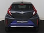 Toyota Aygo X 1.0 VVT-i MT Envy Canvas Dak | BTW Voertuig | Keyless Entry/Start | Stoelverwarming | Parkeersensoren voor+achter |  Climate Control | Draadloze telefoonlader | Apple CarPlay/Android Auto | Cruise Control Adaptive |