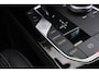 BMW 1-Serie 118i Business Edition Plus Aut. | Storm Bay Metallic | Sportstoelen | Leder | Full Led | Sportline | Stoelverwarming |