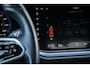 Volkswagen Touareg R 3.0 TSI eHybrid 462pk 4MOTION | Panoramadak | Trekhaak Uitklapbaar | Luchtvering | Soft Close | Head-up