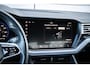 Volkswagen Touareg R 3.0 TSI eHybrid 462pk 4MOTION | Panoramadak | Trekhaak Uitklapbaar | Luchtvering | Soft Close | Head-up
