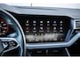 Volkswagen Touareg R 3.0 TSI eHybrid 462pk 4MOTION | Panoramadak | Trekhaak Uitklapbaar | Luchtvering | Soft Close | Head-up