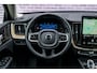 Volvo XC60 2.0 T6 Plug-in hybrid AWD Plus Dark | Trekhaak | Head-Up Display | Panoramadak | 360 Camera | Harman / Kardon | Memory Seats |
