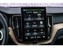 Volvo XC60 2.0 T6 Plug-in hybrid AWD Plus Dark | Trekhaak | Head-Up Display | Panoramadak | 360 Camera | Harman / Kardon | Memory Seats |
