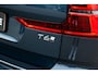 Volvo XC60 2.0 T6 Plug-in hybrid AWD Plus Dark | Trekhaak | Head-Up Display | Panoramadak | 360 Camera | Harman / Kardon | Memory Seats |