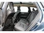 Volvo XC60 2.0 T6 Plug-in hybrid AWD Plus Dark | Trekhaak | Head-Up Display | Panoramadak | 360 Camera | Harman / Kardon | Memory Seats |