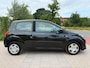 Renault Twingo 1.2-16V Dynamique Airco Cruise Met.lak
