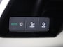 Audi A3 Sportback 45 TFSI e S edition Competition | SoH 96% | Panoramadak | Virtual cockpit Plus | Optiekpakket zwart Plus | LED matrix verlichting | Navigatie Plus | Stoelverwarming | Sfeerverlichting |
