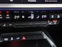 Audi A3 Sportback 45 TFSI e S edition Competition | SoH 96% | Panoramadak | Virtual cockpit Plus | Optiekpakket zwart Plus | LED matrix verlichting | Navigatie Plus | Stoelverwarming | Sfeerverlichting |