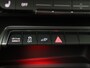 Audi A3 Sportback 45 TFSI e S edition Competition | SoH 96% | Panoramadak | Virtual cockpit Plus | Optiekpakket zwart Plus | LED matrix verlichting | Navigatie Plus | Stoelverwarming | Sfeerverlichting |