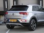 Volkswagen T-Roc Life 1.0 TSI 110pk 18''LM | ADAPT. CC | PDC | APPLE-CRPLAY | CLIMA | STOELVERW.
