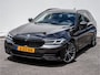 BMW 5-Serie Touring 530e Business Edition Plus Trekhaak/ Nappa Lederen int./ Stoelverwarming/ Camera/ Laser LED
