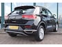 Volkswagen T-Roc 1.5 TSI Style 150PK AUTOMAAT | Cruise control adaptief | Hill hold functie | Navigatiesysteem