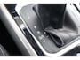 Volkswagen T-Roc 1.5 TSI Style 150PK AUTOMAAT | Cruise control adaptief | Hill hold functie | Navigatiesysteem