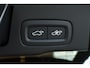 Volvo XC60 T8 Plug-in hybrid AWD Ultra Black Edition | Luchtvering | Bowers & Wilkins Premium Audio | Verwarmbare voorstoelen met massage en ventilatie | 360° Parkeercamera | Parkeersensoren voor + achter | Google Infotainment | Parkeerverwarming | Nieuw Model | Nappa Lederen bekleding