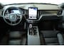 Volvo XC60 T8 Plug-in hybrid AWD Ultra Black Edition | Luchtvering | Bowers & Wilkins Premium Audio | Verwarmbare voorstoelen met massage en ventilatie | 360° Parkeercamera | Parkeersensoren voor + achter | Google Infotainment | Parkeerverwarming | Nieuw Model | Nappa Lederen bekleding