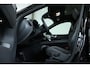 Volvo XC60 T8 Plug-in hybrid AWD Ultra Black Edition | Luchtvering | Bowers & Wilkins Premium Audio | Verwarmbare voorstoelen met massage en ventilatie | 360° Parkeercamera | Parkeersensoren voor + achter | Google Infotainment | Parkeerverwarming | Nieuw Model | Nappa Lederen bekleding