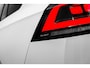 Volkswagen Golf Variant 1.5 eTSI R-Line Edition 115pk DSG/AUTO | Achteruitrijcamera | Airco (automatisch) | Apple Carplay/Android Auto|telefoonintegratie premium