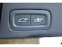 Volvo XC60 T8 Plug-in hybrid AWD R-Design Volvo XC60 T8 Recharge Automaat  AWD R-Design | Panoramadak | Premium Harman Kardon audio | 360° Parkeercamera | Google Infotaiment | Adaptive Cruise Control | Elektrisch bedienbare voorstoelen | Volvo on Call